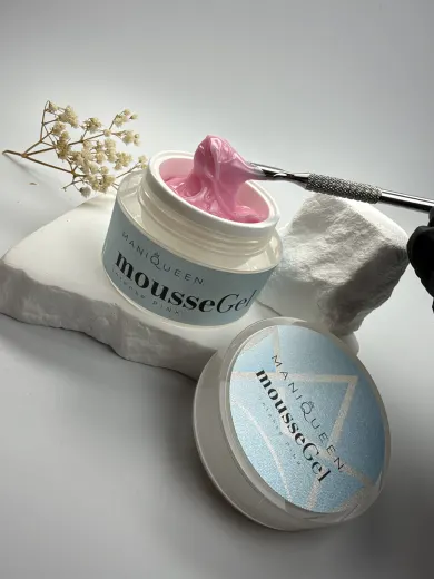 ManiQueen mousseGel intense Pink