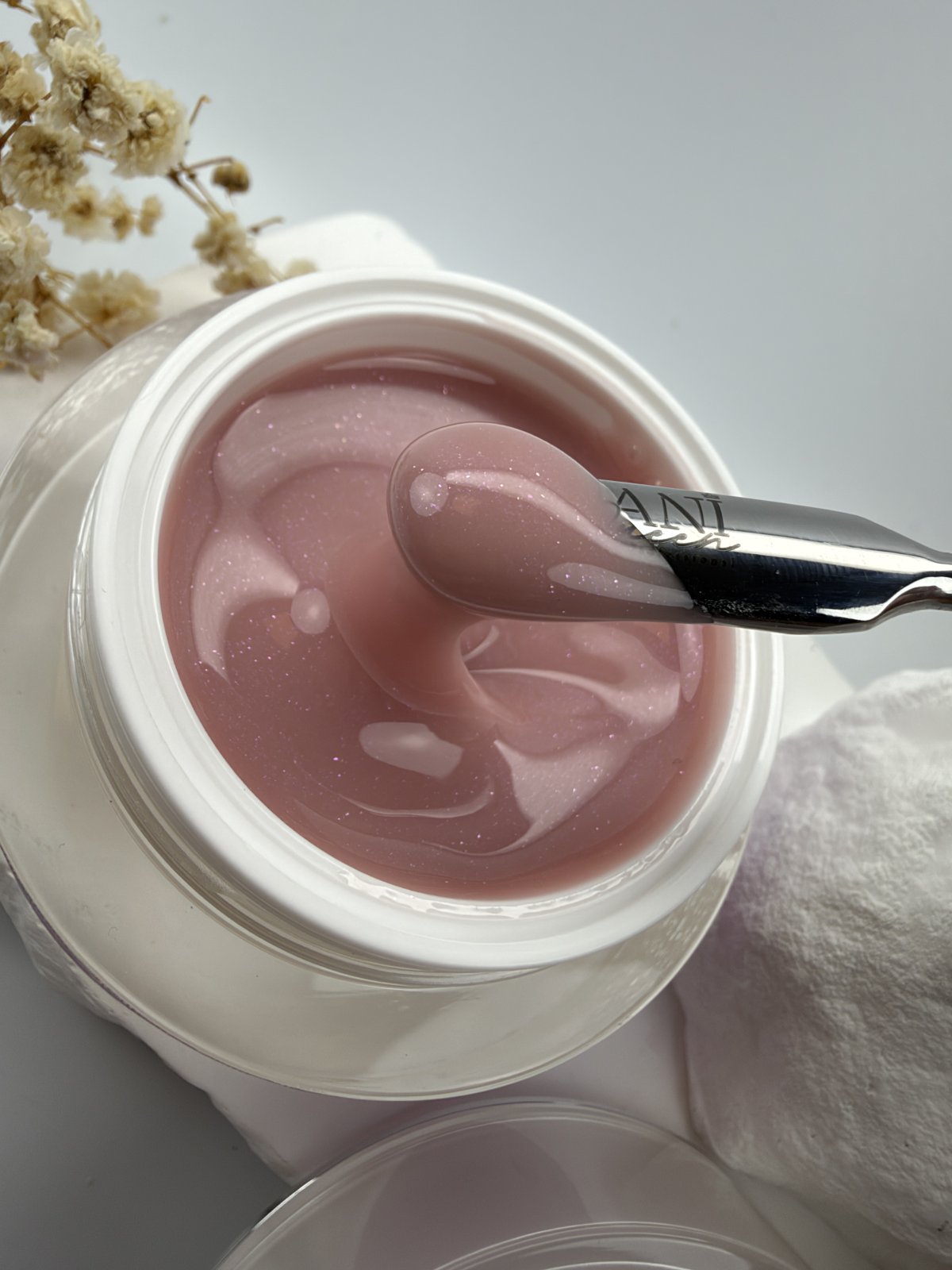 ManiQueen liquid PolyPlay glittR natural