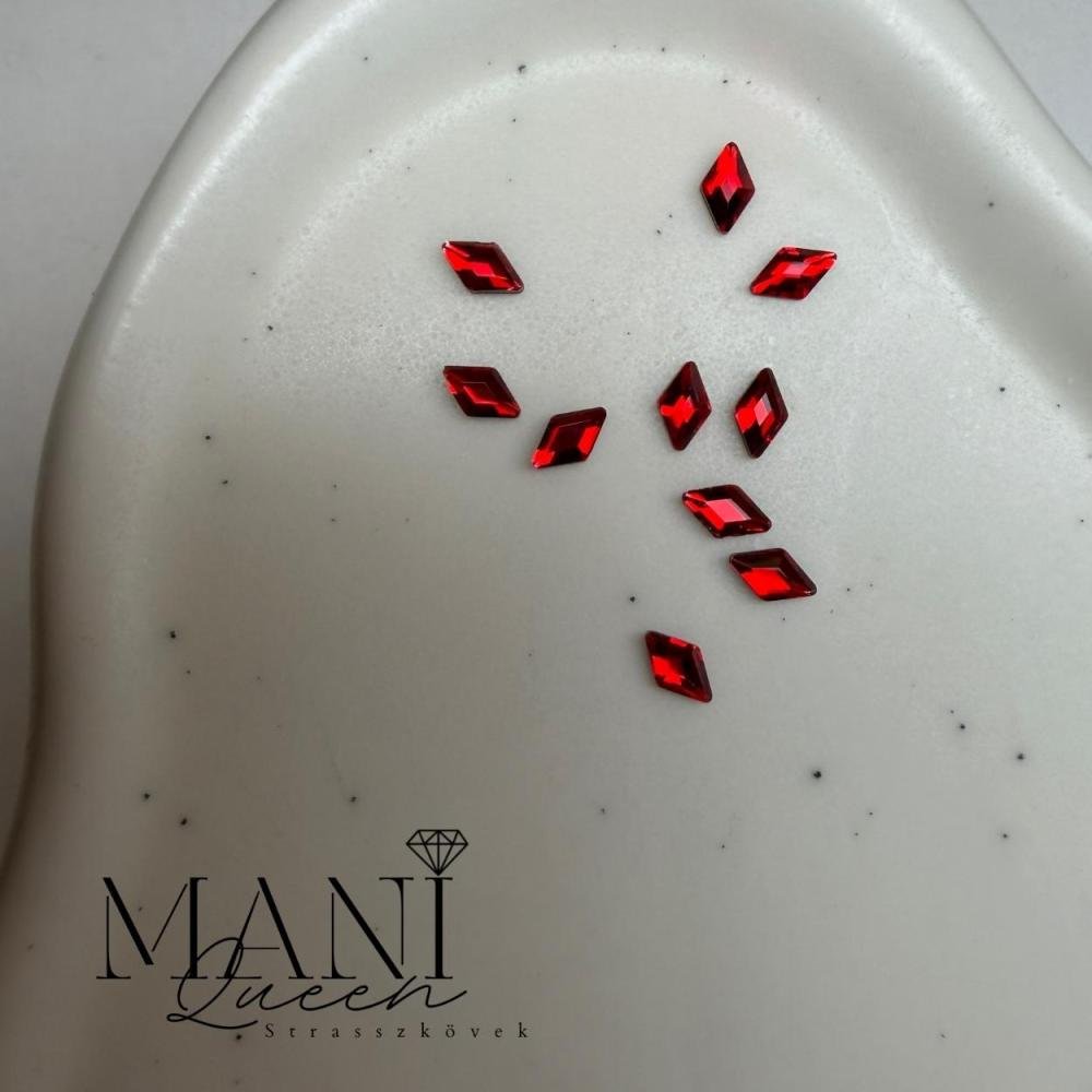 Rombusz Red mini 3x5 mm