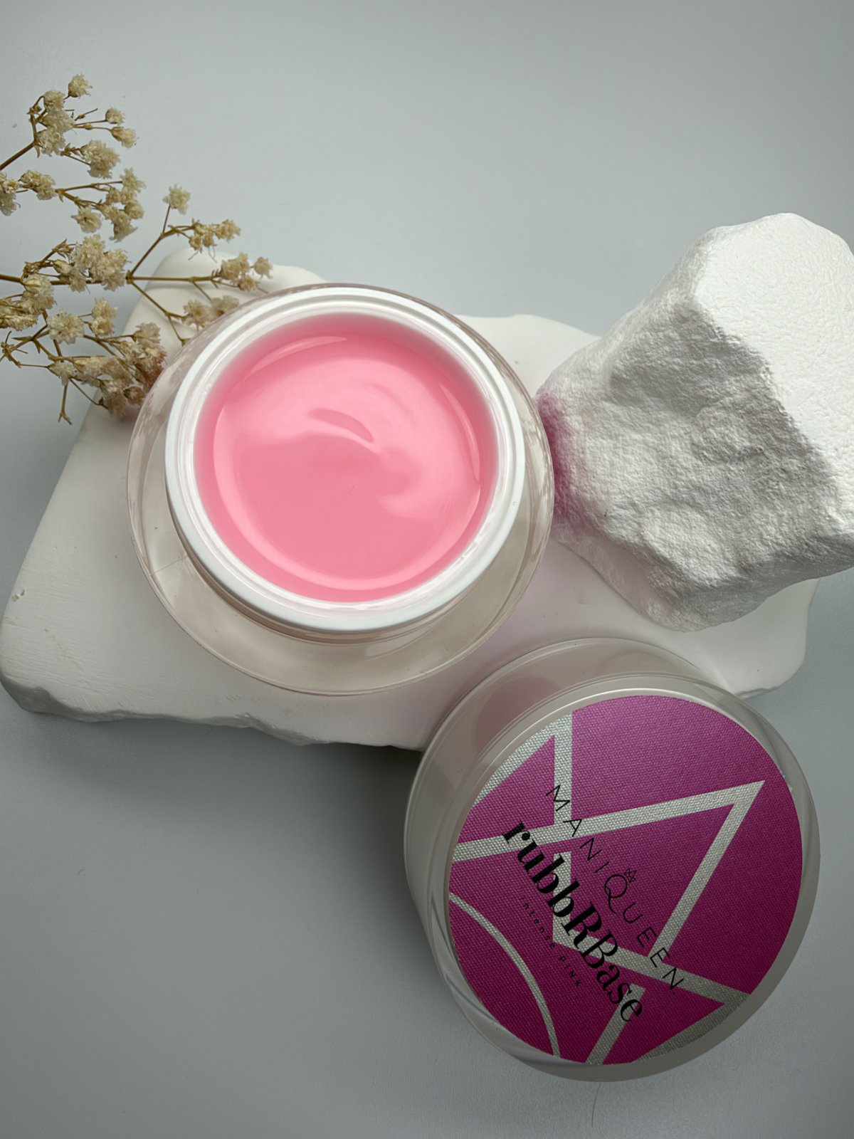 ManiQueen rubbR Base intense Pink